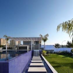 Detached Villa For Sale In Pyrgos Tourist Area